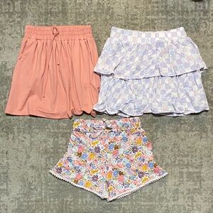 🔥4/20! Bundle of girls skirts & shorts. Size 4